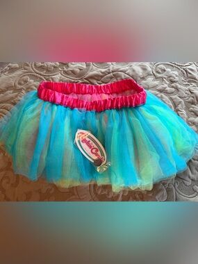 Women’s Turquoise & Hot Pink Mini Tulle Skirt that lights up NWT